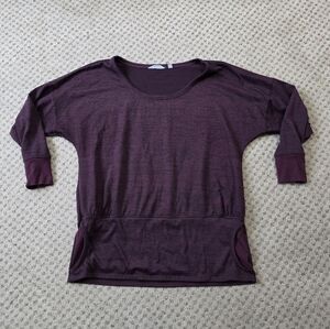 Athleta top